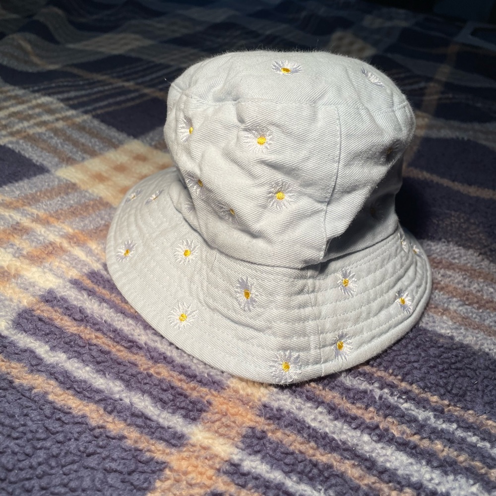 PacSun Women’s Bucket Hat
